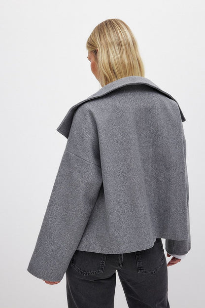 Elegant Autumn Trenchcoat