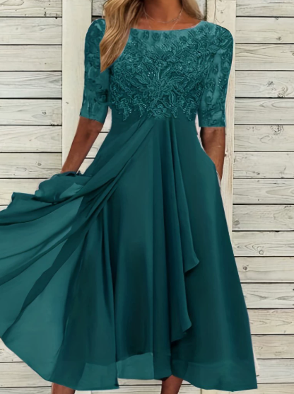 Chic Lace Dress