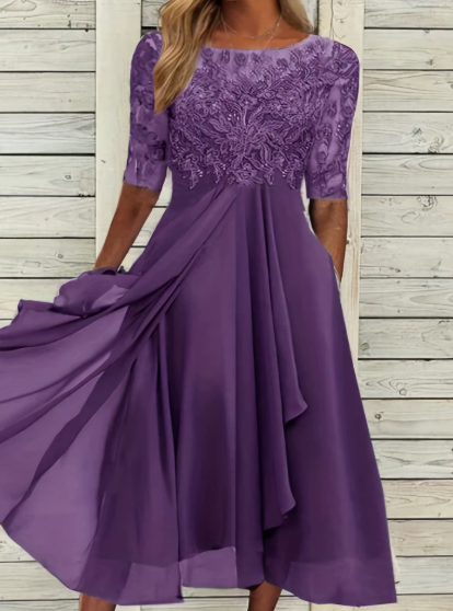 Chic Lace Dress